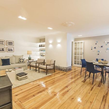 Lovelystay - Downtown Magnificent Flat Lisboa Exteriör bild
