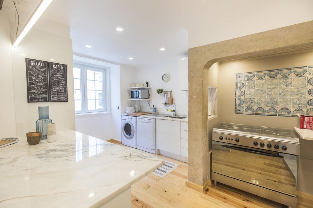 Lovelystay - Downtown Magnificent Flat Lisboa Exteriör bild