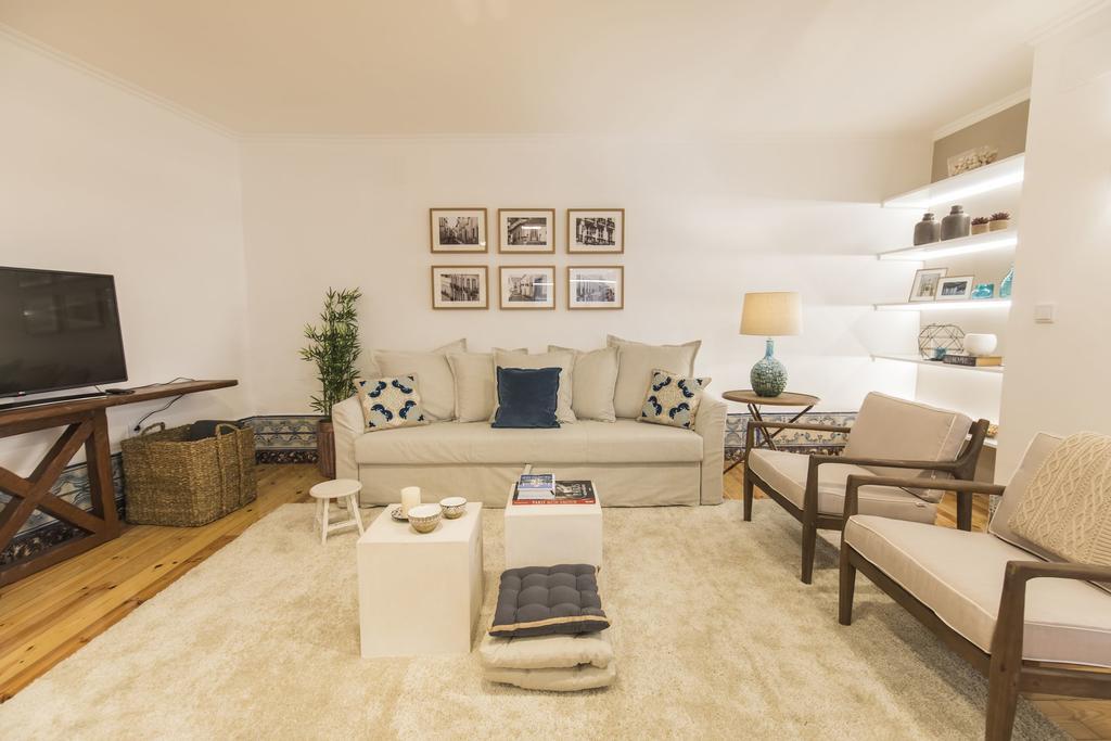 Lovelystay - Downtown Magnificent Flat Lisboa Exteriör bild