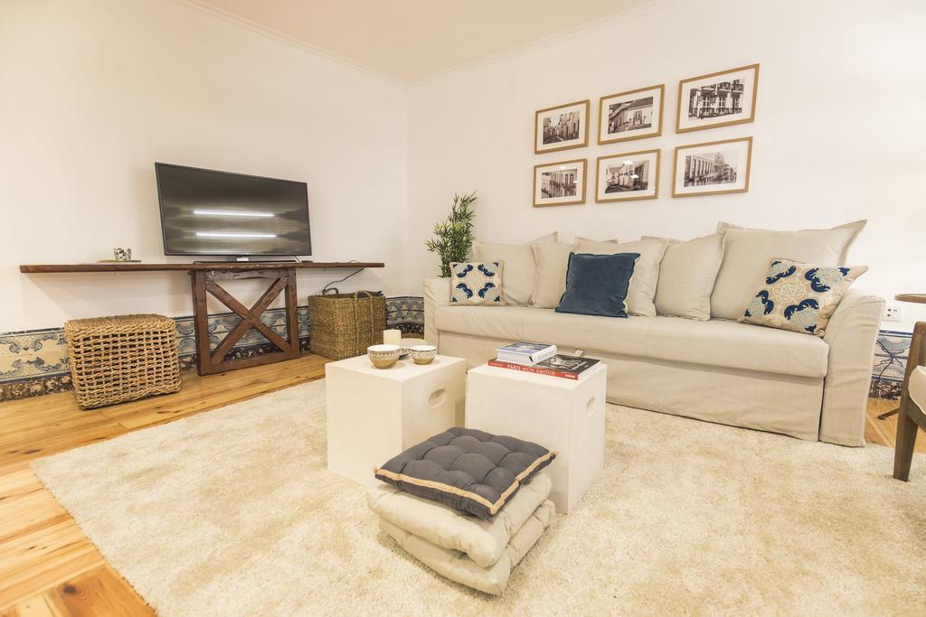Lovelystay - Downtown Magnificent Flat Lisboa Exteriör bild