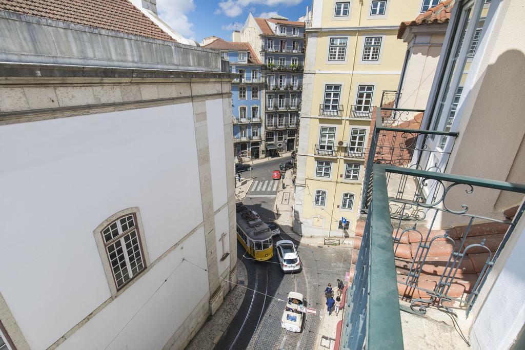 Lovelystay - Downtown Magnificent Flat Lisboa Exteriör bild